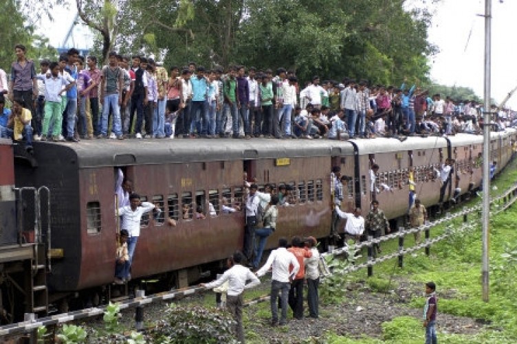 indian-train-752x501.jpg